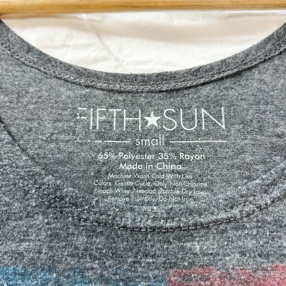 Fifth Sun USA Flag America Graphic Tank Top Gray Women’s Size Small - Picture 2 of 4